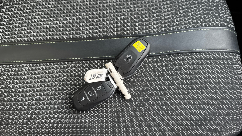 Peugeot 208 1.2 PureTech 100 GT 5dr Petrol Hatchback